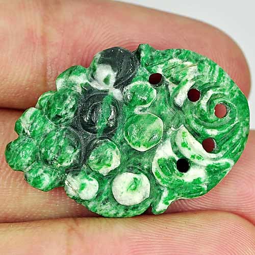 Green Jade Grape Carving Pendant 32.88 Ct. Natural Gemstone Unheated (1 of 3)
