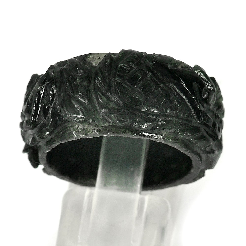 Green Black Jade 30.90 Ct. Dargon Carving Shape Ring Size 8 Natural Gemstone Unheated From Thailand: Product ID: 819814538 Product Name: Natural Jade Weight: 30.90 CT. Size: 27 x 18 MM. Shape: Ring Dargon Color: Green Clarity:Opaque Luster: Good Gems Origin: Thailand Treatment: Unheated Crystal Struc