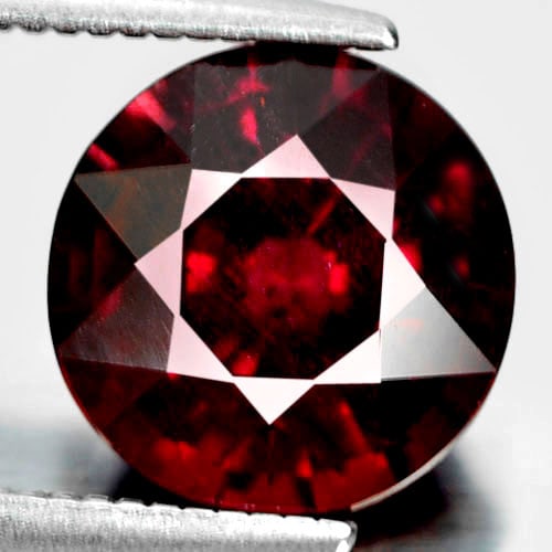 Rhodolite Garnet 3.05 Ct. Round Shape 8.5 Mm. Natural Unheated Gemstone From Madagascar (1 of 3)