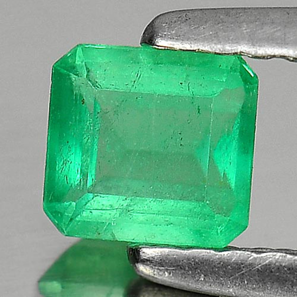 Green Emerald 0.39 Ct. Octagon Shape 4.6 x 4.4 Mm. Natural Gemstone Unheated From Columbia (1 of 3)