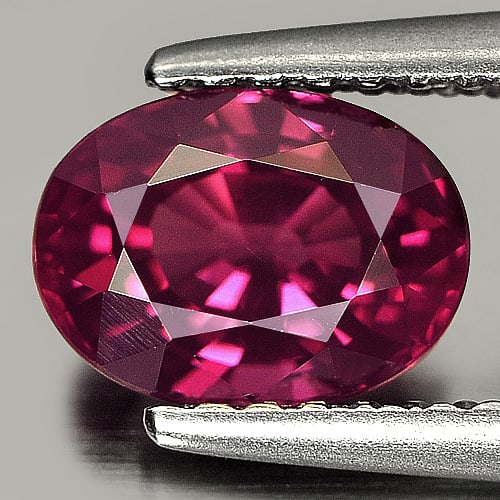 Natural Purplish Pink Rhodolite Garnet 1.45 Ct. VVS Oval Shape 7.3 x 5.4 Mm. Gemstone Unheated: Product ID: 802935729 Product Name: Natural Rhodolite Weight: 1.45 CT. Size: 7.3 x 5.4 x 4.1 MM. Shape: Oval Color: Pink Clarity:VVS Luster: Good Gems Origin: Mardagascar Treatment: Unheated Crystal S