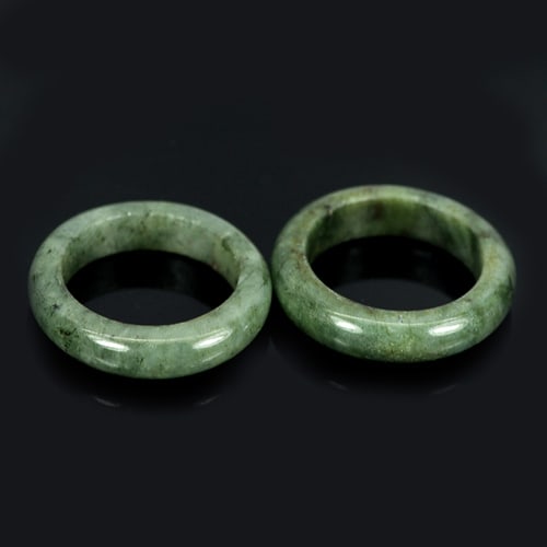White Green Jade 24.78 Ct. 2 Pcs. Ring Round Shape Size 5 Natural Gemstone From Thailand: Product ID: 819809459 Product Name: Natural Jade Weight: 24.78 CT. Size: 21 x 21 MM. Shape: Round Color: White Green Clarity:Opaque Luster: Good Gems Origin: Thailand Treatment: Unheated Crystal Struc