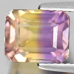 Bi Color Ametrine 3.31 Ct. VVS Octagon Shape 8.7 x 7.1 Mm. Natural Gemstone From Bolivia (1 of 3)