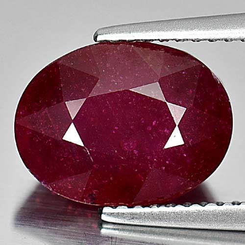 Natural Red Ruby 5.33 Ct. Oval Shape 11.5 x 8.7 Mm. Gemstone From Mozambique (1 of 3)