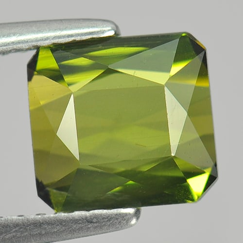 Lime Green Tourmaline 2.44 Ct. Octagon Shape 8.1 x 7.5 Mm. Natural Gemstone Unheated (1 of 3)