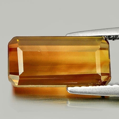 Bi Color Tourmaline 4.28 Ct. VS Octagon Shape 12.4 x 6.2 Mm. Natural Unheated Gemstone: Product ID: 807237811 / Product Name: Natural Tourmaline / Weight: 4.28 CT. / Size: 12.4 x 6.2 x 5.2 MM. / Shape: Octagon / Color: Bi Color / Clarity:VS / Luster: Good / Gems Origin: Nigeria / Treatme