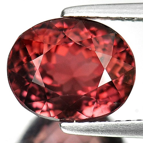 Natural Redish Pink Tourmaline 5.77 Ct. VVS Oval Shape 10.5 x 8.6 x 8.7 Mm. Gemstone: Product ID: 807237812 / Product Name: Natural Tourmaline / Weight: 5.77 CT. / Size: 10.5 x 8.6 x 8.7 MM. / Shape: Oval / Color: Redish Pink / Clarity:VVS / Luster: Very Good / Gems Origin: Nigeria / T