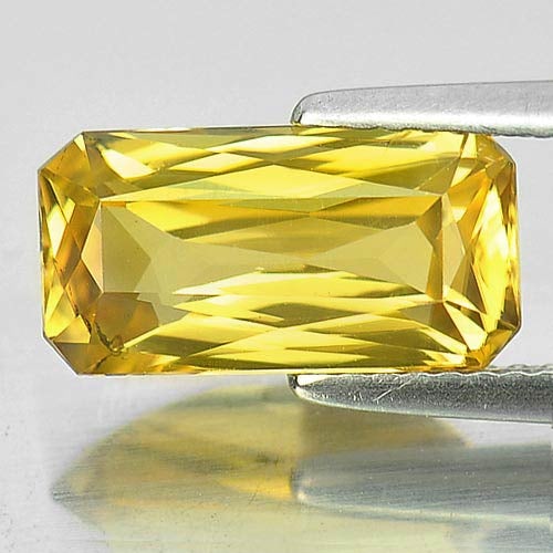 Yellow Zircon 4.57 Ct. Octagon Shape 12.5 x 6.5 Mm. Natural Gemstone Cambodia: Product ID: 807729022 / Product Name: Natural Zircon / Weight: 4.57 CT. / Size: 12.5 x 6.5 x 4.4 MM. / Shape: Octagon / Color: Yellow / Clarity:VSI / Luster: Very Good / Gems Origin: Cambodia / Treatm
