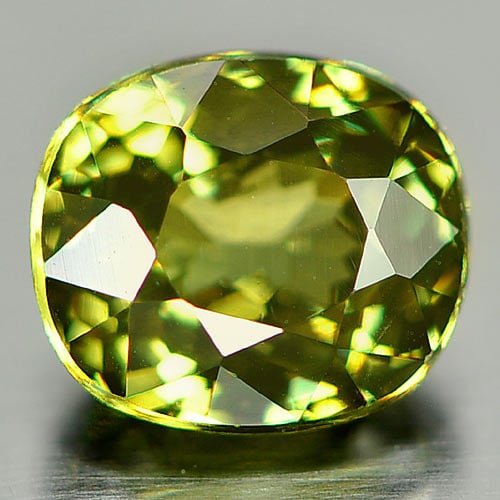 Green Demantoid Garnet 1.25 Ct. VVS Oval Shape 6.5 x 5.7 Mm. Natural Gemstone Unheated From: Product ID: 802931414 Product Name: Natural Demantoid Weight: 1.25 CT. Size: 6.5 x 5.7 x 3.9 MM. Shape: Oval Color: Green Clarity:VVS Luster: Very Good Gems Origin: Madagascar Treatment: Unheated Crys