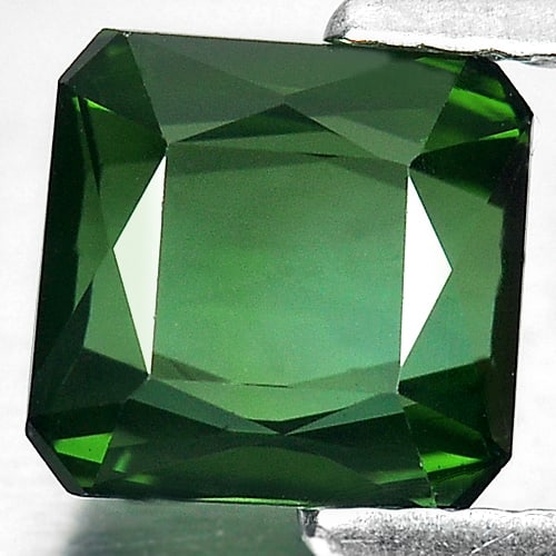Green Tourmaline 1.83 Ct. VVS Octagon Shape 6.8 x 6.6 Mm. Natural Unheated Gemstone From Nigeria: Product ID: 807222032 Product Name: Natural Tourmaline Weight: 1.83 CT. Size: 6.8 x 6.6 x 4.4 MM. Shape: Octagon Color: Green Clarity:VVS Luster: Good Gems Origin: Nigeria Treatment: Unheated Crystal 