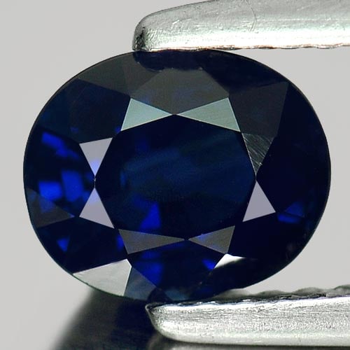 Blue Sapphire 1.32 Ct. VS Oval Shape 6.9 x 5.8 Mm. Natural Gemstone From Thailand: Product ID: 806008983 Product Name: Natural Blue Sapphire Weight: 1.32 CT. Size: 6.9 x 5.8 x 4 MM. Shape: Oval Color: Blue Clarity:VS Luster: Good Gems Origin: Thailand Treatment: Heated Crystal Struc
