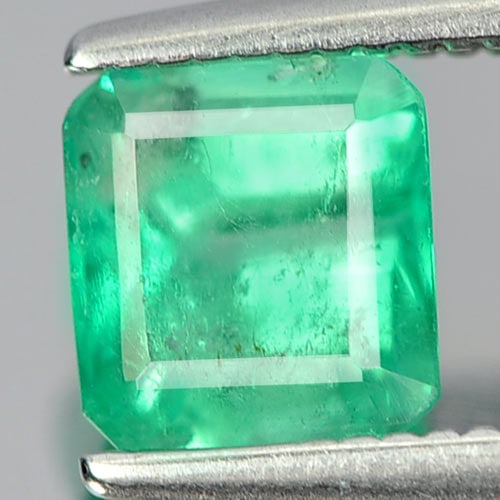 Green Emerald 0.90 Ct. Octagon Shape 5.7 x 5.4 Mm. Natural Gemstone Unheated From Columbia: Product ID: 802402943 Product Name: Natural Emerald Weight: 0.90 CT. Size: 5.7 x 5.4 x 4.1 MM. Shape: Octagon Color: Green Clarity:SI1 Luster: Good Gems Origin: Columbia Treatment: Unheated Crystal St