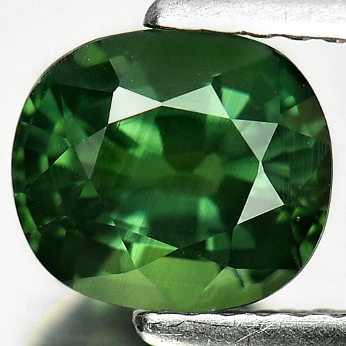 Green Sapphire 1.90 Ct. VVS Oval Shape 7.4 x 6.6 Mm. Natural Gemstone From Thailand: Product ID: 806150352 Product Name: Natural Green Sapphire Weight: 1.90 CT. Size: 7.4 x 6.6 x 4.7 MM. Shape: Oval Color: Green Clarity:VVS Luster: Very Good Gems Origin: Thailand Treatment: Heated Cry