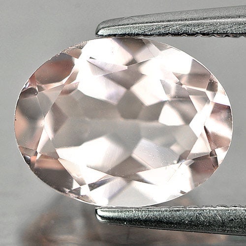 Peach Pink Morganite 1.76 Ct. VVS Oval Shape 9.3 x 7.2 Mm. Natural Gemstone Unheated From Brazil: Product ID: 816100817 Product Name: Natural Morganite Weight: 1.76 CT. Size: 9.3 x 7.2 x 4.4 MM. Shape: Oval Color: Peach Pink Clarity:VVS Luster: Good Gems Origin: Brazil Treatment: Unheated Crystal 