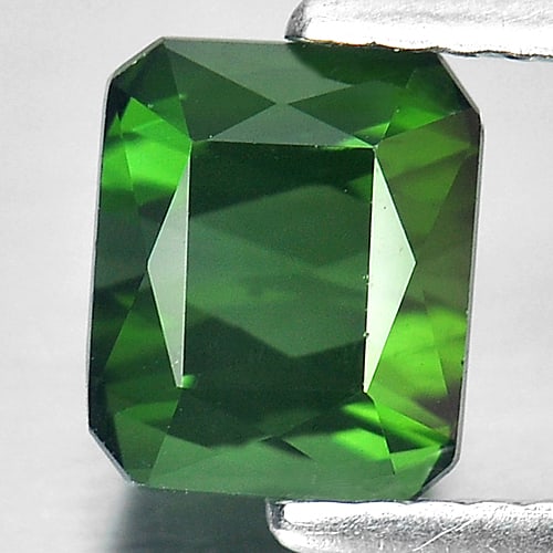 Natural Green Tourmaline 1.64 Ct. VVS Octagon Shape 6.9 x 5.8 Mm. Gemstone From Nigeria (1 of 3)