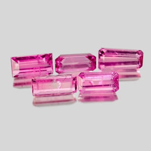 Natural Purplish Pink Rubellite 3.14 Ct. Fancy Shape 6.8 x 3.5 Mm. Gemstone From Nigeria: Product ID: 805800405 Product Name: Natural Rubellite Weight: 3.14 CT. Size: 6.8 x 3.5 x 3.1 MM. Shape: Octagon , Fancy Color: Purplish Pink Clarity:SI Luster: Good Gems Origin: Nigeria Treatment: Unh