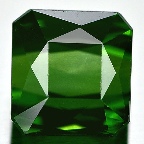 Natural Green Tourmaline 2.24 Ct. VVS Octagon Shape 7.1 x 6.8 Mm. Gemstone Unheated From Nigeria (1 of 3)