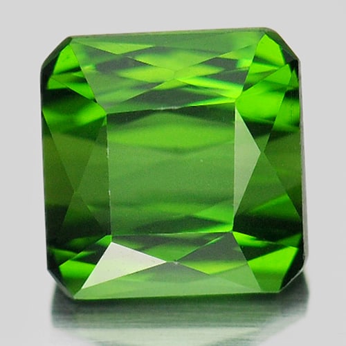Natural Green Tourmaline 1.39 Ct. VVS Octagon Shape 6 x 6 Mm. Gemstone Unheated From Nigeria (1 of 3)