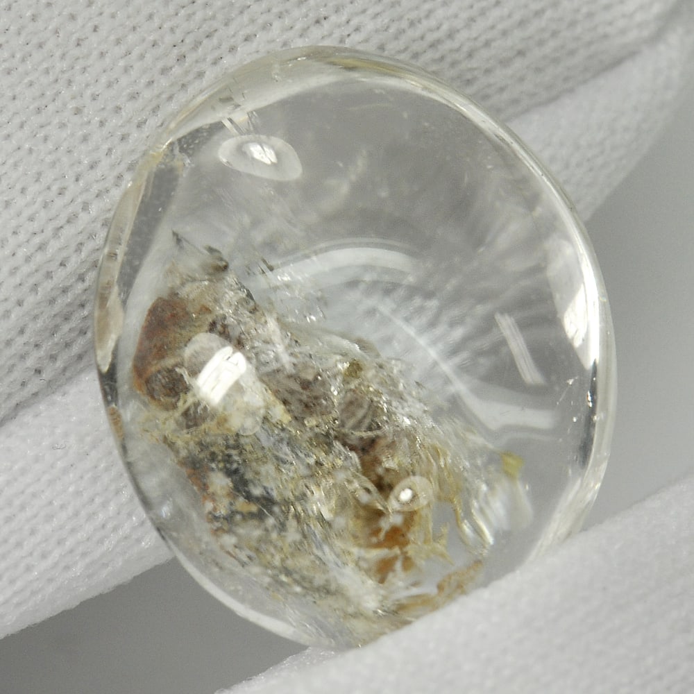 White Quartz 21.61 Ct. Oval Cabochon Shape 18.9 x 16.3 Mm. Natural Gemstone Unheated From Thailand: Product ID: 805529485 Product Name: Natural Quartz Weight: 21.61 CT. Size: 18.9 x 16.3 x 10.7 MM. Shape: Oval Cabochon Color: White Clarity:Semi - Transparent Luster: Good Gems Origin: Thailand Treatm