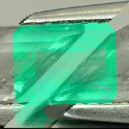 Green Emerald 0.67 Ct. Octagon Shape 5.9 x 4.6 Mm. Natural Gemstone From Columbia: Product ID: 802403498 Product Name: Natural Emerald Weight: 0.67 CT. Size: 5.9 x 4.6 x 3.2 MM. Shape: Octagon Color: Green Clarity:SI1 Luster: Good Gems Origin: Columbia Treatment: Unheated Crystal St