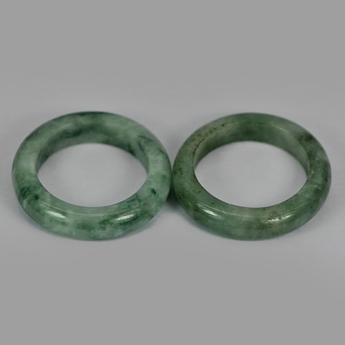Natural Attractive Round White Green Rings Jade 21.66 Ct. 2 Pcs.: Product ID: 819809659 Product Name: Natural Jade Weight: 21.66 CT. Size: 24 x 24 MM. Shape: Round Color: Green Clarity:Opaque Luster: Good Gems Origin: Thailand Treatment: Unheated Crystal Structure: 