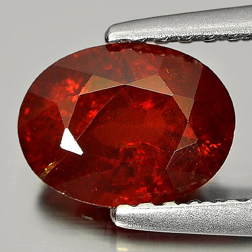 Natural Orange Red Spessartine Garnet 1.40 Ct. Oval Shape 7.7 x 5.8 Mm. Gemstone From Nigeria: Product ID: 802917832 Product Name: Natural Spessartine Weight: 1.40 CT. Size: 7.7 x 5.8 x 3.5 MM. Shape: Oval Color: Orange Red Clarity:SI Luster: Good Gems Origin: Nigeria Treatment: Unheated Crysta