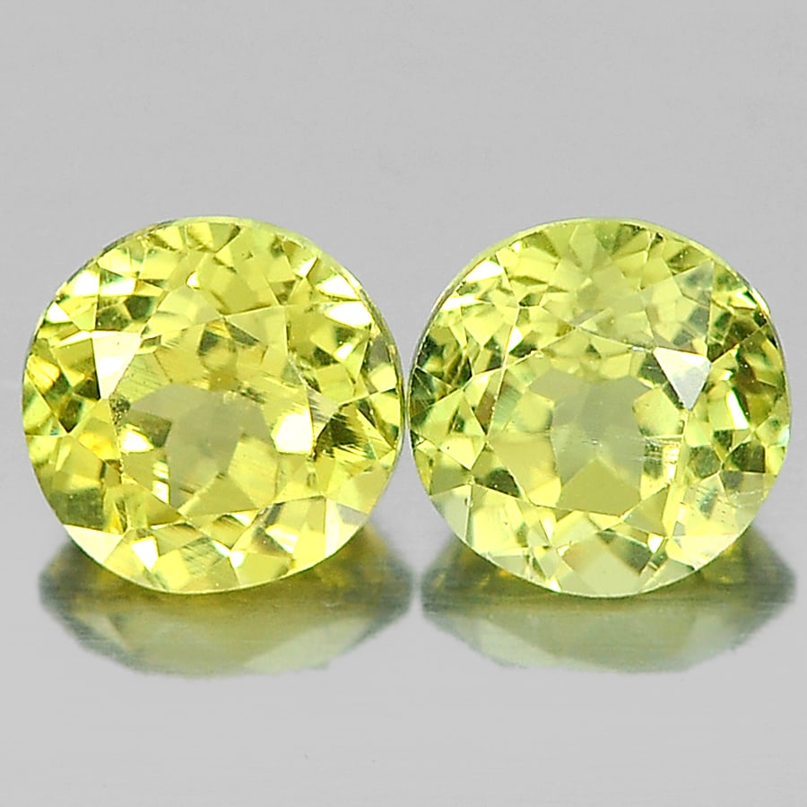 Natural Greenish Yellow Mali Garnet 1.05 Ct. 2 Pcs. Round Shape 4.6 Mm. Gemstone From Madagascar: Product ID: 802936116 Product Name: Natural Mali Garnet Weight: 1.05 CT. Size: 4.6 x 3.4 MM. Shape: Round Color: Yellow Clarity:SI1 Luster: Good Gems Origin: Madagascar Treatment: Unheated Crystal Str
