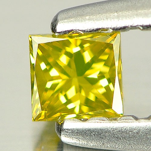 Natural Yellow Loose Diamond 0.10 Ct. Square Princess Cut Shape 2.6 x 2.5 Mm. Diamond From Belgium: Product ID: 802104394 Product Name: Natural Enhanced Diamond Weight: 0.10 CT. Size: 2.6 x 2.5 x 1.9 MM. Shape: Square Princess Cut Color: Yellow Clarity:VVS Luster: Scintillating Gems Origin: Belgium 