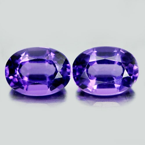 Natural Purple Amethyst 1.55 Ct. 2 Pcs. Oval Shape 7 x 5.2 x 3.7 Mm. Gems Brazil: Product ID: 800323125 Product Name: Natural Amethyst Weight: 1.55 CT. Size: 7 x 5.2 x 3.7 MM. Shape: Oval Color: Purple Clarity:VVS - VSI Luster: Good Gems Origin: Brazil Treatment: Unheated Crystal S