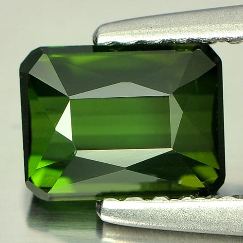 Natural Green Tourmaline 1.08 Ct. VVS Octagon Shape 6.5 x 5 Mm. Gemstone Unheated From Nigeria: Product ID: 807240645 Product Name: Natural Tourmaline Weight: 1.08 CT. Size: 6.5 x 5 x 3.6 MM. Shape: Octagon Color: Green Clarity:VVS Luster: Very Good Gems Origin: Nigeria Treatment: Unheated Cryst
