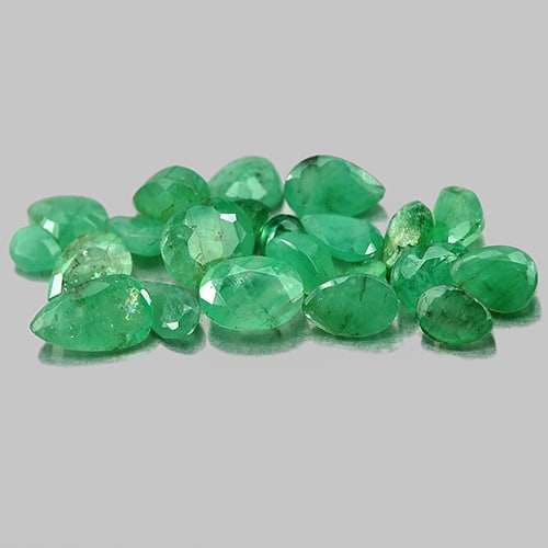 Natural Green Emerald 5.17 Ct. 22 Pcs. Mix Shape Gemstones Unheated From Columbia (1 of 3)