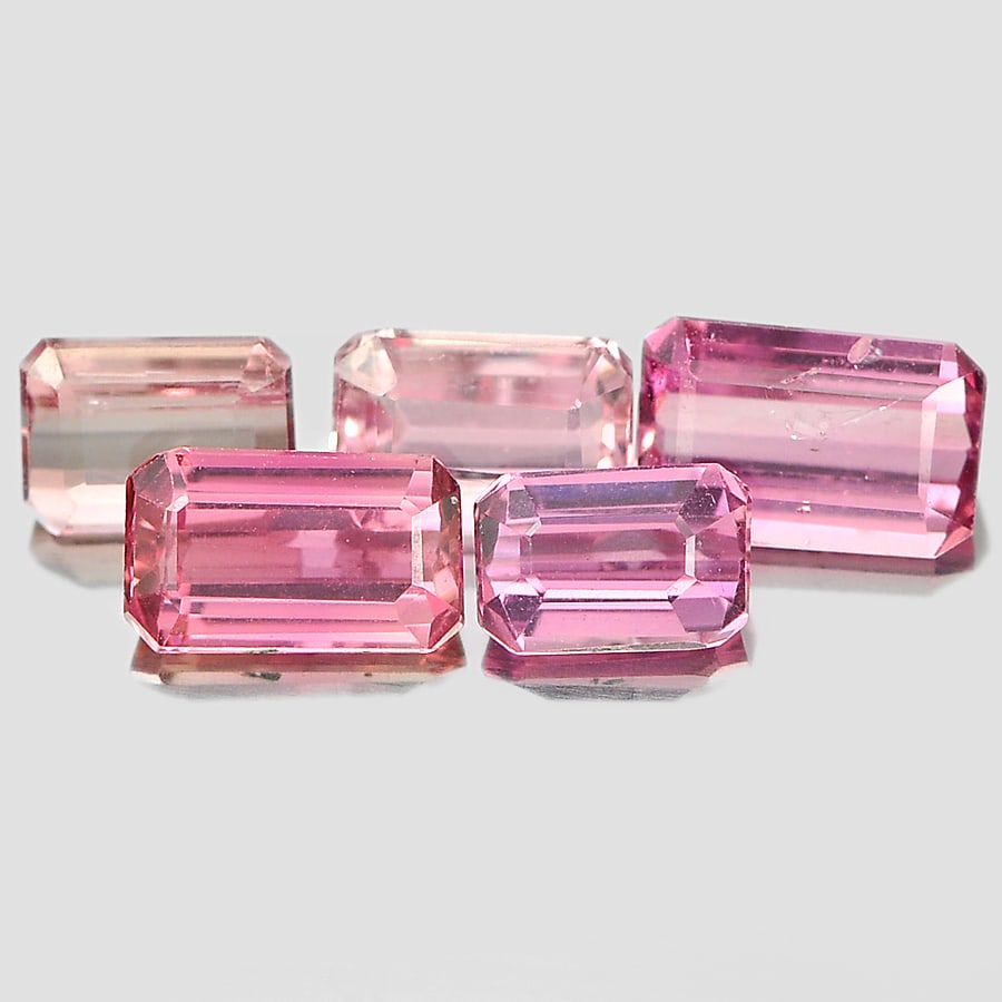 Natural Purple Pink Tourmaline 2.47 Ct. 5 Pcs. Octagon Shape 6.3 x 4.1 Mm Gemstones From Nigeria: Product ID: 807233471 Product Name: Natural Tourmaline Weight: 2.47 CT. Size: 6.3 x 4.1 x 2.6to7 x 5 x 4.5 MM. Shape: Octagon Color: Purple Pink Clarity:VVS-VSI Luster: Good Gems Origin: Nigeria Treat