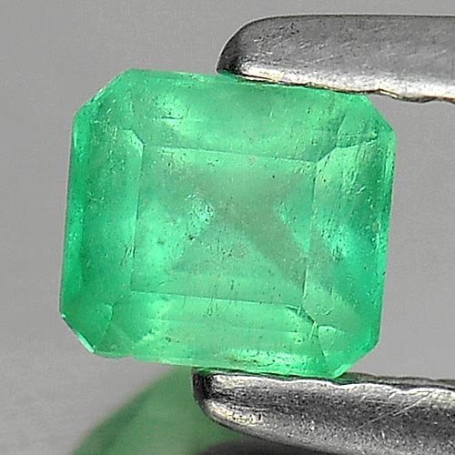 Natural Green Emerald 0.38 Ct. Octagon Shape 4.6 x 4.2 Mm. Gemstone Unheated From Columbia (1 of 3)