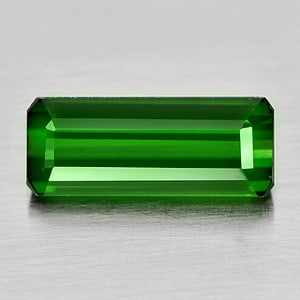 Natural Green Tourmaline 1.41 Ct. Octagon Shape 10.2 x 4 Mm. Unheated Gemstone From Nigeria: Product ID: 807242384 Product Name: Natural Tourmaline Weight: 1.41 CT. Size: 10.2 x 4 x 3.3 MM. Shape: Octagon Color: Green Clarity:VSI Luster: Good Gems Origin: Nigeria Treatment: Unheated Crystal S