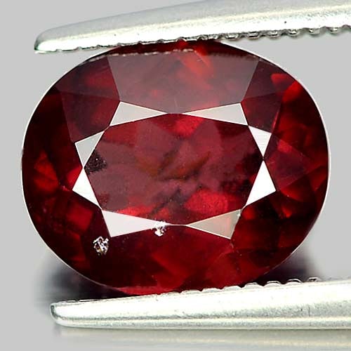 Natural Purple Red Rhodolite Garnet 2.57 Ct. Oval Shape 9 x 7.6 Mm Gemstone From Madagascar: Product ID: 802914047 Product Name: Natural Rhodolite Weight: 2.57 CT. Size: 9 x 7.6 x 4.5 MM. Shape: Oval Color: Purple Red Clarity:SI Luster: Good Gems Origin: Madagascar Treatment: Unheated Crystal