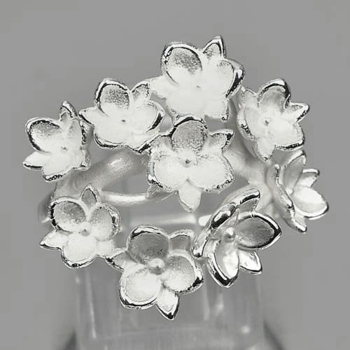 925 Sterling Silver Jewelry Ring Size 8 Beautiful Flowers Design 4.43 Grams: Product ID: 280310018 Product Type: 925 Sterling Silver Fine Jewelry Jewelry Weight: 4.43 Grams. Ring Size: 8 Resizable(Fee) Gemstones Color: Silver Metal: Solid Silver 92.5%. Gemstone Detail: Average
