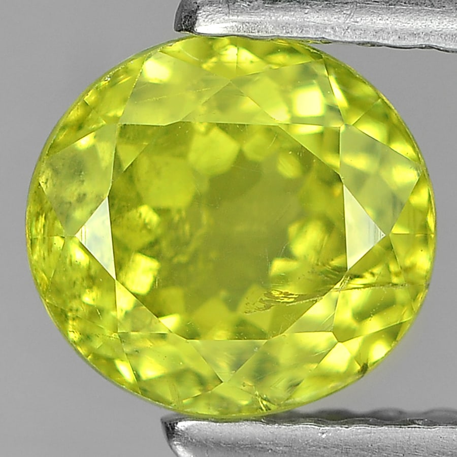 Natural Green Mali Garnet 1.38 Ct. Oval Shape 6.5 x 6 Mm. Gemstone from Madagascar: Product ID: 802936088 Product Name: Natural Mali Garnet Weight: 1.38 CT. Size: 6.5 x 6 x 4.2 MM. Shape: Oval Color: Green Clarity:SI1 Luster: Good Gems Origin: Madagascar Treatment: Unheated Crystal S