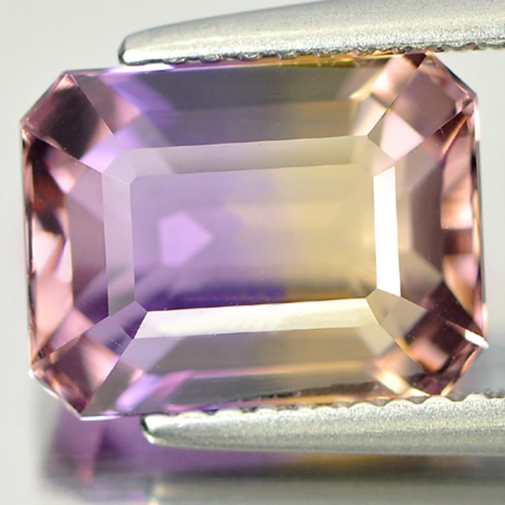 Natural Bi Color Ametrine 3.80 Ct VVS Octagon Shape 10.6 x 8.2 Mm. Gemstone From Bolivia (1 of 3)