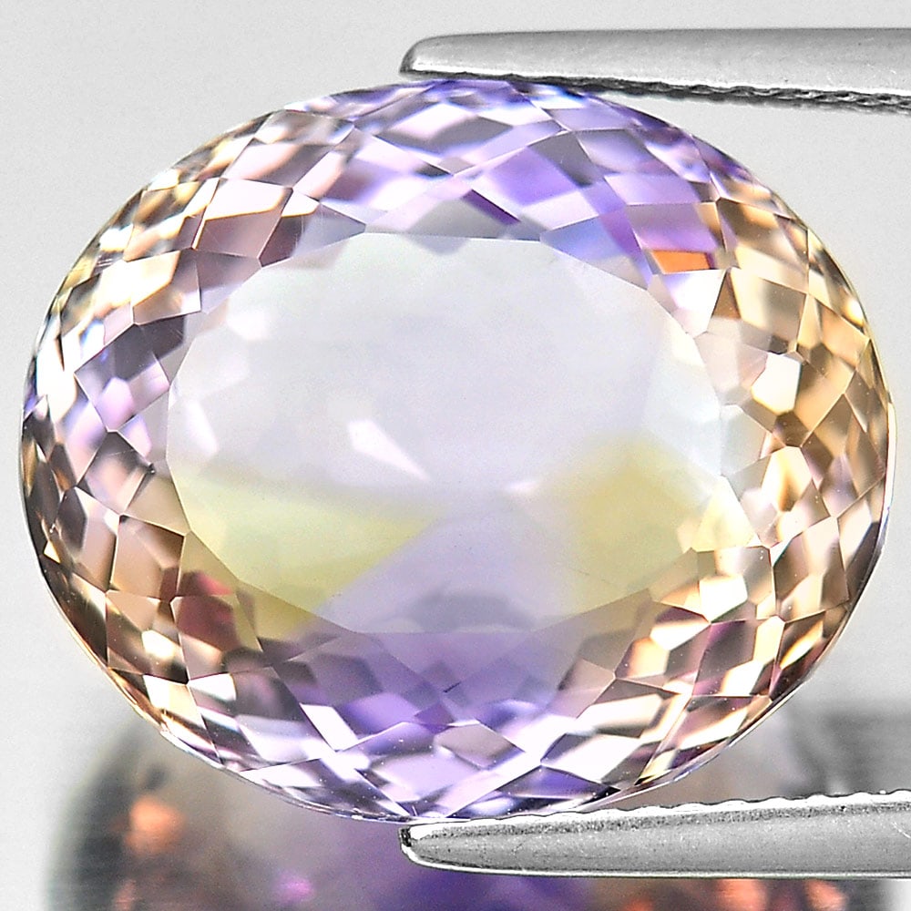 Natural Bi Color Ametrine 17.74 Ct. Oval Shape 17.8 x 15.4 Mm. Gemstone From Bolivia (1 of 3)