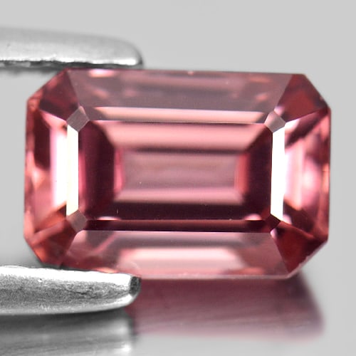 Natural Imperial Pink Zircon 2.69 Ct VVS Octagon Shape 8.3 x 5.7 Mm. Unheated Gemstone From Tanzania: Product ID: 807723786 Product Name: Natural Zircon Weight: 2.69 CT. Size: 8.3 x 5.7 x 4.5 MM. Shape: Octagon Color: Imperial Pink Clarity:VVS Luster: Good Gems Origin: Tanzania Treatment: Unheated Cry