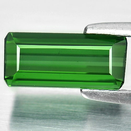 Natural Green Tourmaline 1.30 Ct. VVS Octagon Shape 10.3 x 4.6 x 3 Mm. Gemstone Unheated: Product ID: 807242391 Product Name: Natural Tourmaline Weight: 1.30 CT. Size: 10.3 x 4.6 x 3 MM. Shape: Octagon Color: Green Clarity:VVS Luster: Very Good Gems Origin: Nigeria Treatment: Unheated Crys