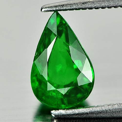 Natural Green Tsavorite Garnet 1.98 Ct. Pear Shape 9.3 x 6.1 Mm. Unheated Gemstone From Tanzania (1 of 3)