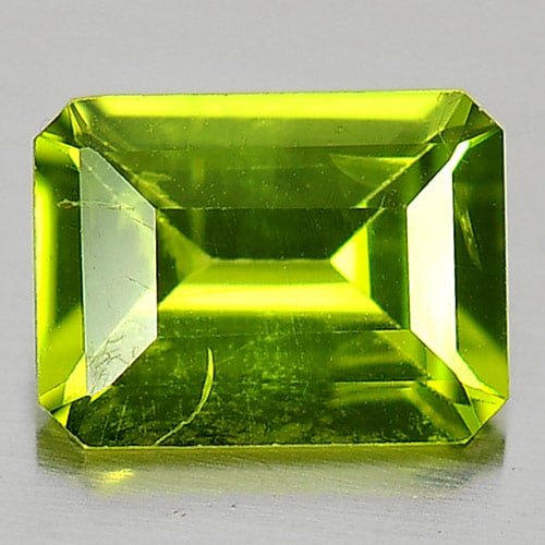 Natural Green Peridot 1.49 Ct. Octagon Shape 8 x 6 Mm. Gemstone From Pakistan: Product ID: 805313671 Product Name: Natural Peridot Weight: 1.49 CT. Size: 8 x 6 x 3.8 MM. Shape: Octagon Color: Green Clarity:VSI Luster: Good Gems Origin: Pakistan Treatment: Unheated Crystal Struct