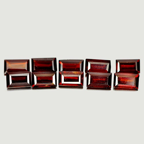 Natural Orangish Red Garnet 2.90 Ct. 10 Pcs. Baguette Shape 4.8 x 3 Mm. Gemstone From Tanzania: Product ID: 802934280 Product Name: Natural Red Garnet Weight: 2.90 CT. Size: 4.8 x 3 x 2 MM. Shape: Baguette Color: Orangish Red Clarity:VSI Luster: Good Gems Origin: Tanzania Treatment: Unheated Cry