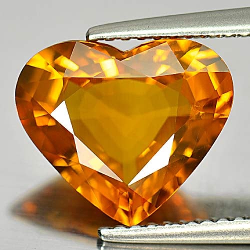 Certified Natural Yellow Sapphire  4.17 Ct. VVS Heart Shape 10.03 x 11.71 Mm. Gemstone From Thailand (1 of 3)