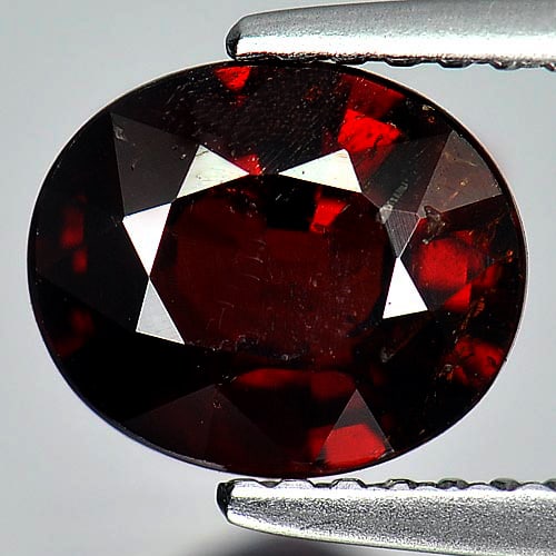 Natural Reddish Orange Spessartine Garnet 2.04 Ct. Oval Shape 8.1 x 6.8 Mm. Gemstone From Nigeria: Product ID: 802923617 Product Name: Natural Spessartine Weight: 2.04 CT. Size: 8.1 x 6.8 x 4 MM. Shape: Oval Color: Reddish Orange Clarity:SI1 Luster: Good Gems Origin: Nigeria Treatment: Unheated Cry