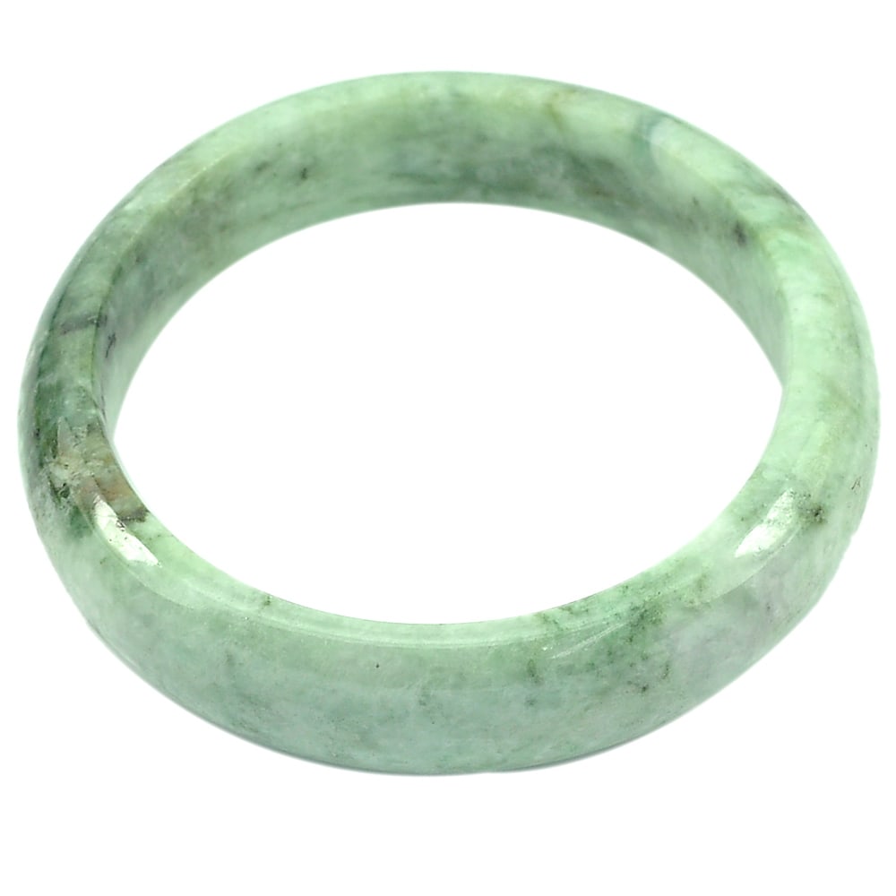 Natural Green Jade Bangle 337.38 Ct. Diameter 59 mm. Unheated Gemstone: Product ID: 819813542 Product Name: Natural Jade Weight: 337.38 CT. Size: 74 x 59 x 16 MM. Shape: Round Color: Green Clarity:Opaque Luster: Good Gems Origin: Thailand Treatment: Unheated Crystal Struc