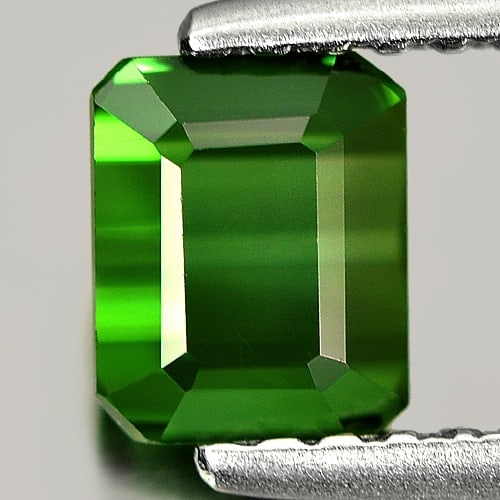 Natural Green Tourmaline 0.89 Ct. Clean Octagon Shape 5.4 x 4.4 Mm. Gemstone From Nigeria (1 of 3)