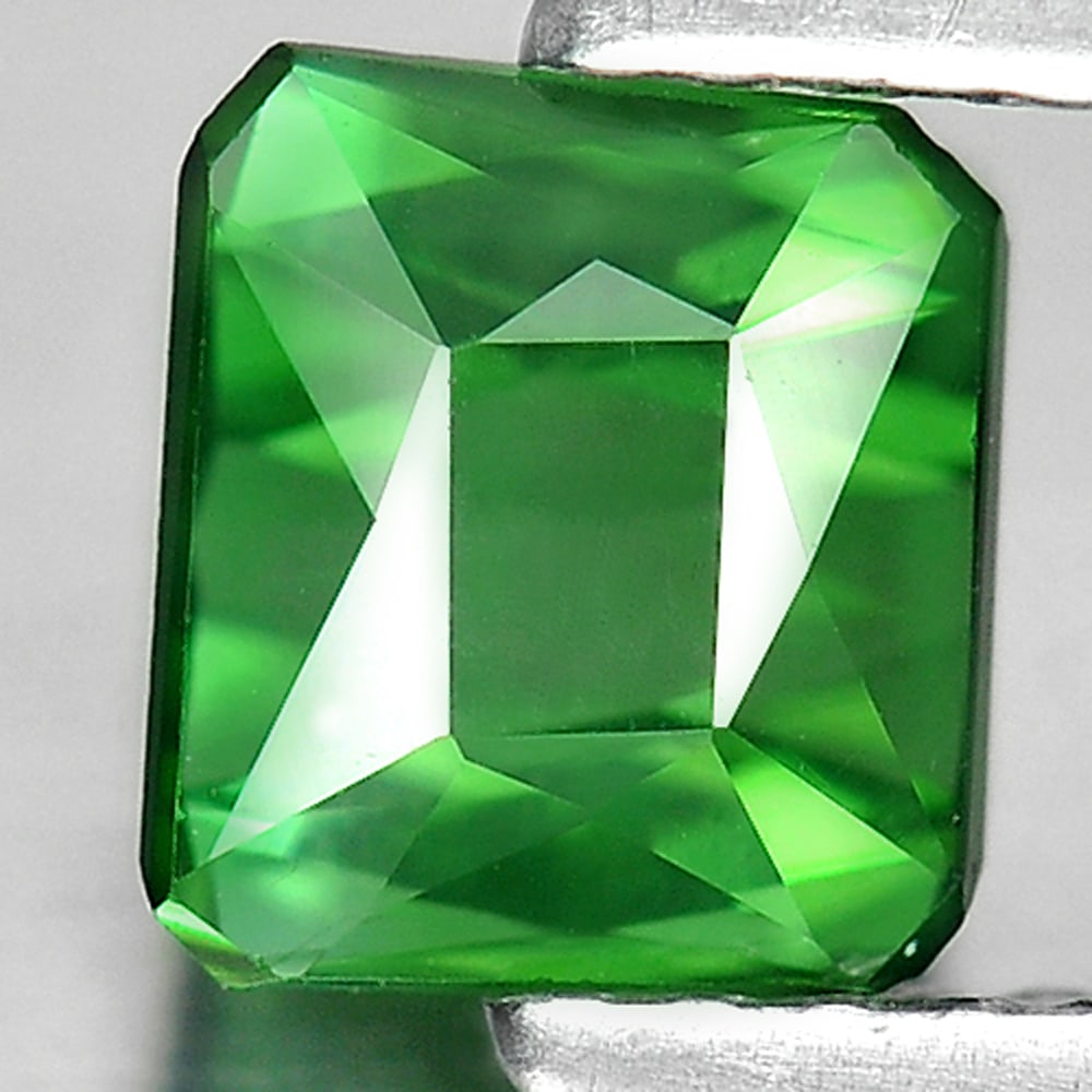 Natural Green Tourmaline 1.09 Ct. VVS Octagon Shape 6 x 5.4 Mm. Gemstone Unheated From Nigeria: Product ID: 807250195 Product Name: Natural Tourmaline Weight: 1.09 CT. Size: 6 x 5.4 x 3.8 MM. Shape: Octagon Color: Green Clarity:VVS Luster: Good Gems Origin: Nigeria Treatment: Unheated Crystal St
