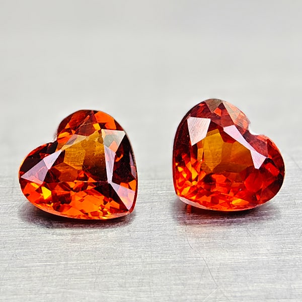 Natural Orange Spessartine Garnet 1.90 Ct. 2 Pcs Heart Shape 6.1 x 5.8 Mm Gemstone From Nigeria: Product ID: 802936414 Product Name: Natural Spessartine Weight: 1.90 CT. Size: 6.1 x 5.8 x 3.1 MM. Shape: Heart Shape Color: Orangish Red Clarity:VSI Luster: Good Gems Origin: Nigeria Treatment: Unhea